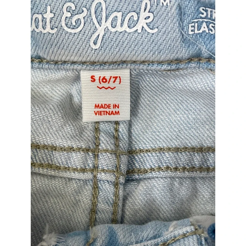 Cat & Jack Girls Light Wash Denim Shorts Floral Scallop Hem Size S 6/7 New